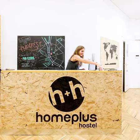 بيت شباب Homeplus بودابست
